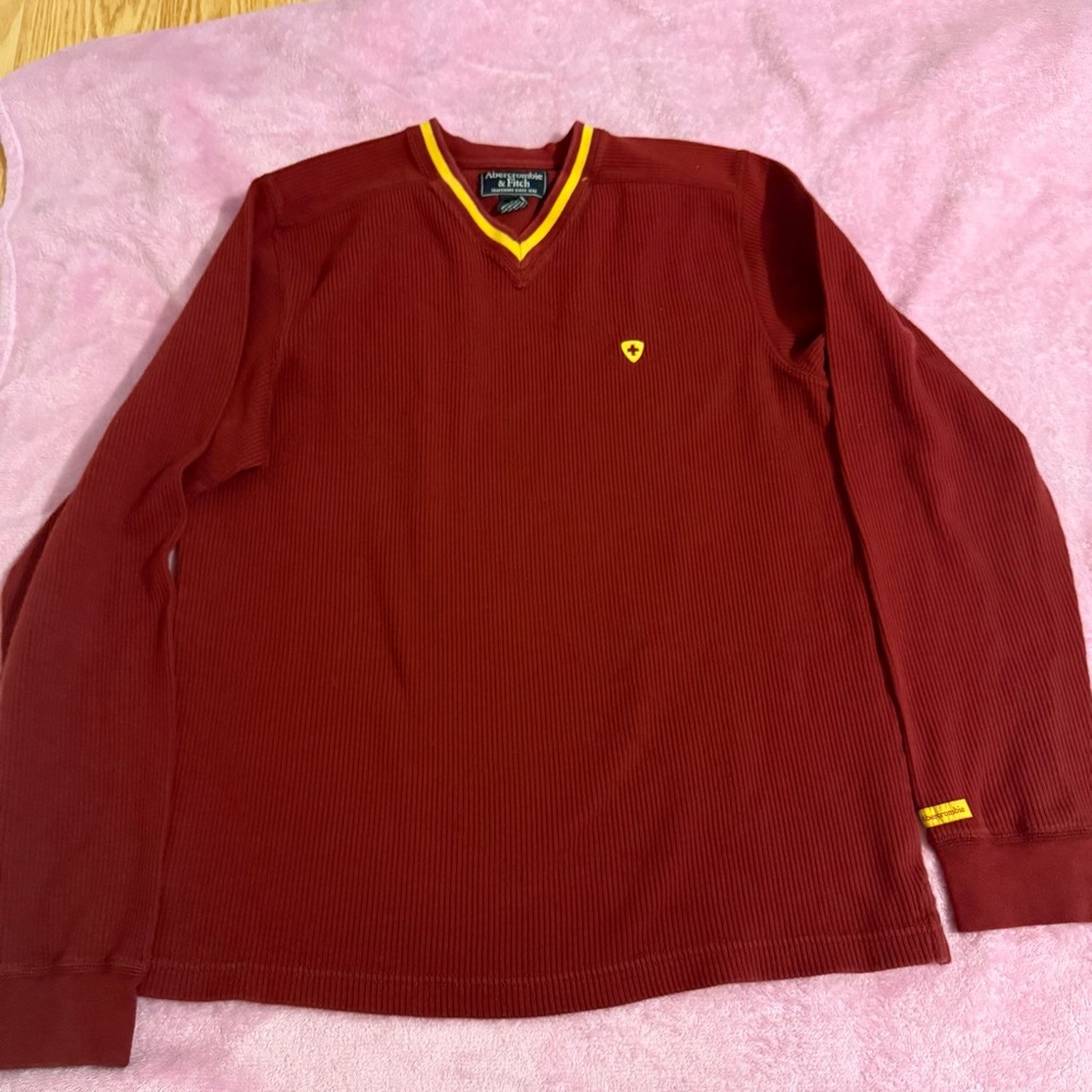Abercrombie & Fitch Burgundy V-Neck Sweater